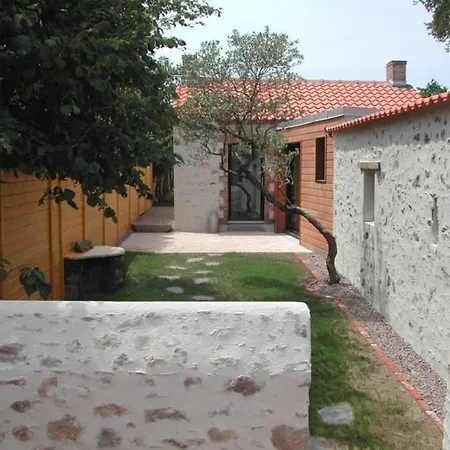 Holiday home Avec Jardin, Proche Plages, Wifi Et Activites En Famille! - Fr-1-306-1031 Saint-Brevin-les-Pins